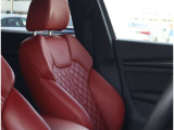 SQ5スポーツバック 3.0 4WD 