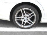 大きなキズはありません。きれいな状態です。