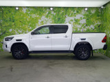 ハイラックス 2.4 Z GRスポーツ ディーゼル 4WD 