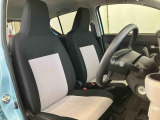 たとえばダイハツのお店にある、たくさんのスマアシ搭載車は、正常に作動する事をしっかり確認します。