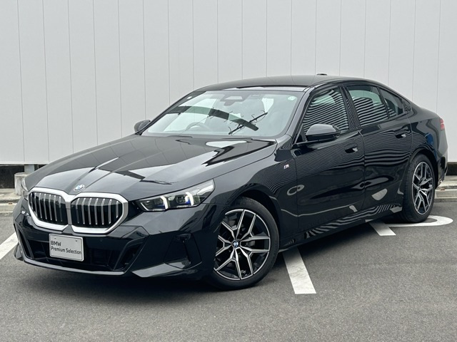 5シリーズセダン 523d xドライブ Mスポーツ 4WD 