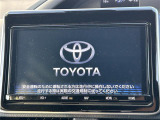 【純正ナビ】人気の純正ナビを装備しております。ナビの使いやすさはもちろん、オーディオ機能も充実!キャンプや旅行はもちろん、通勤や買い物など普段のドライブも楽しくなるはず♪