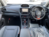 フォレスター 2.0 エックスブレイク 4WD 本革シート