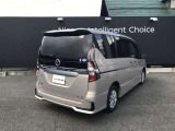 セレナ 2.0 ハイウェイスター V 4WD 