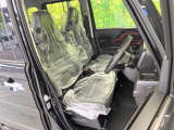 もちろん車内はキレイです♪よりクリーンな状態をキープしたいお客様には『ナノゾーンコート』がおすすめ!新型コロナウイルス対策や、除菌・消臭に効果を発揮し多くの方にご好評いただいております。