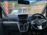☆内外装クリーニング☆車の隅々まで徹底的にクリーニングを行っておりますので内外装ともに綺麗な状態でご納車いたします!