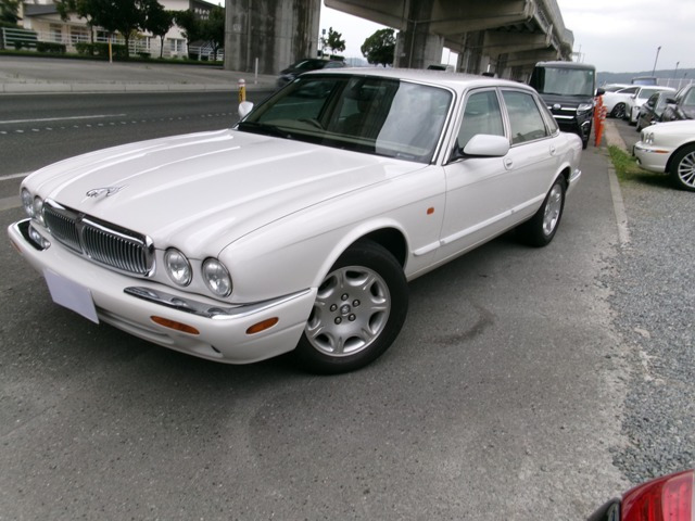 XJ ソブリン 3.2 V8 最終モデル