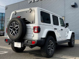 正規ディーラーの取り扱えるJEEPブランド保険もご用意!ご加入頂いた際、オリジナルサービスの『ボディ補修』『ガラス補修』『タイヤ補修』を無償で付帯いたします!※詳細はスタッフにお尋ねください。