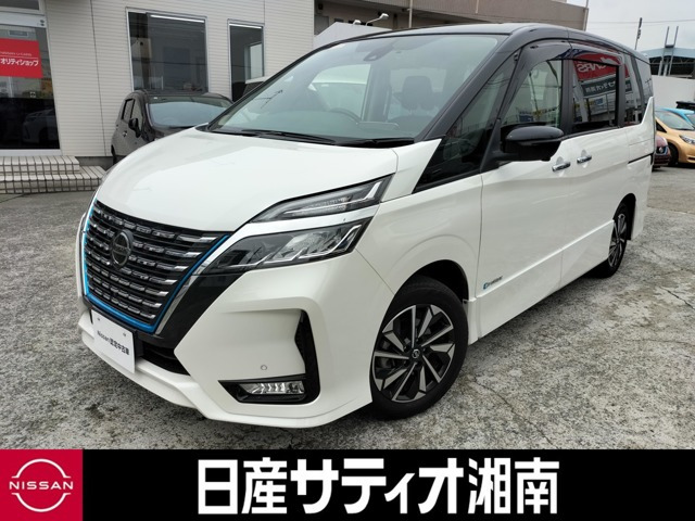 セレナ 1.2 e-POWER ハイウェイスター V 