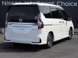 セレナ 1.2 e-POWER ハイウェイスター V 