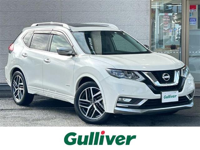 エクストレイル 2.0 モード・プレミア ハイブリッド 4WD 本革シート