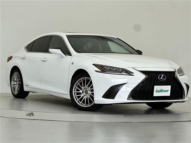 ES 300h Fスポーツ 本革シート サンルーフ