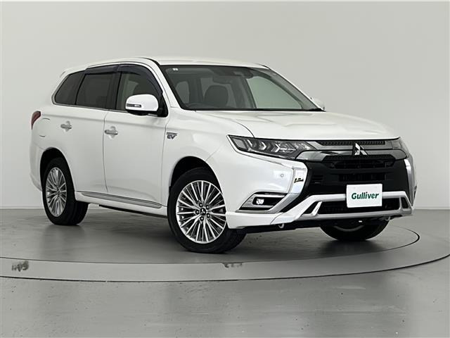アウトランダーPHEV 2.4 G プラスパッケージ 4WD 4WD 修復歴無し