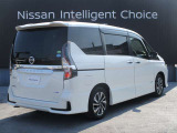 セレナ 2.0 ハイウェイスター V 
