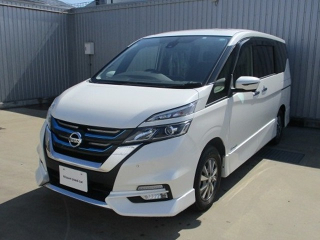 セレナ 1.2 e-POWER ハイウェイスター V 