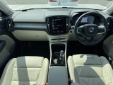 XC40 B4 AWD インスクリプション 4WD 