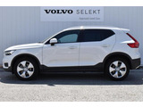 XC40 B4 モメンタム
