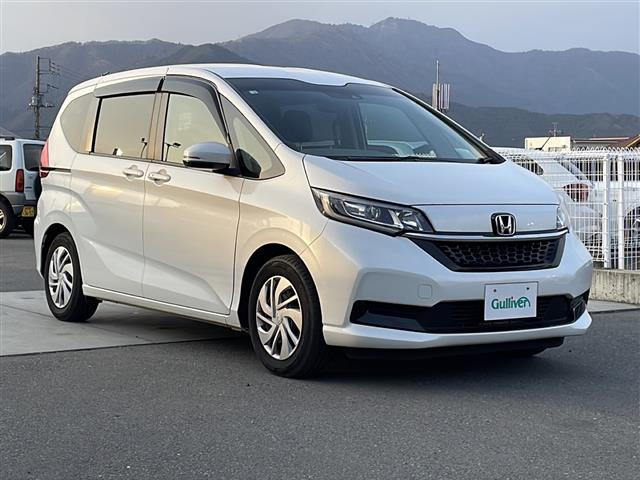 フリード 1.5 G ホンダセンシング 修復歴無し