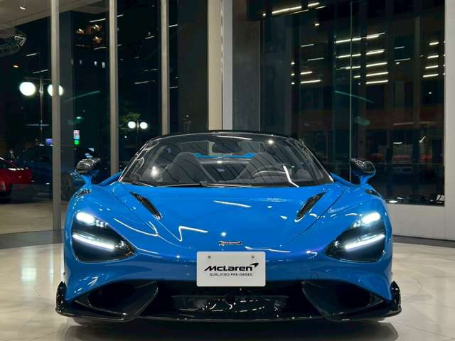 マクラーレン 765LTスパイダー 4.0 の中古車詳細 (9,000km, アン
