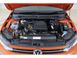 1.0L TSIエンジン:直噴技術とターボを組み合わせ、燃料を向上させながら力強いパフォーマンスを発揮するTSIエンジン。
