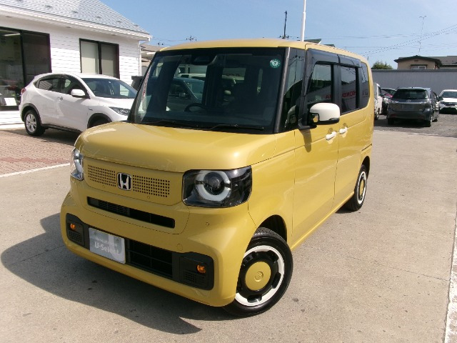 N-BOX ファッションスタイル 4WD 