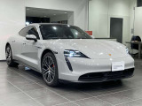 タイカン 4S パフォーマンスバッテリー 4+1シート 4WD 