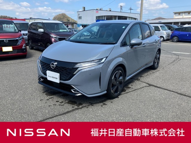 ノートオーラ 1.2 G FOUR レザーエディション 4WD 