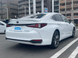 ES 300h Fスポーツ 