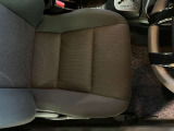 気になる運転席の座面もシワなどはあるものの非常に綺麗です!