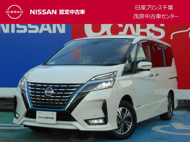 セレナ 1.2 e-POWER ハイウェイスター V 