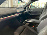 BMW認定中古車のお求めは「BMW・Premium・Selection・調布店」で。グループ在庫300台以上よりお客様に合った1台をご提案させて頂きます。皆様のお越しを心よりお待ちしております。