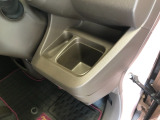 【ドリンクホルダー】こちらにドリンクホルダーがついています!