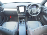XC40 プラス B3 