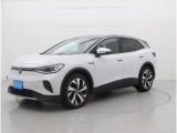 フォルクスワーゲンの塗装にはこだわりがあります。エナメル質の光沢をもつ塗装の秘訣は、時間をかけた塗装工程によるものです。ボディ全体に施される下地工程や塗装作業は実に6工程にも及びます。