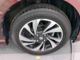 納車前にはプロのメカニックが点検、整備を行いますので安心してお乗り頂けます!!