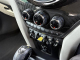 ミニクロスオーバー クーパー S E オール4 4WD 4WD 修復歴無し