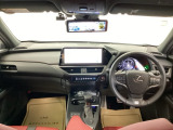UX 250h Fスポーツ 4WD 
