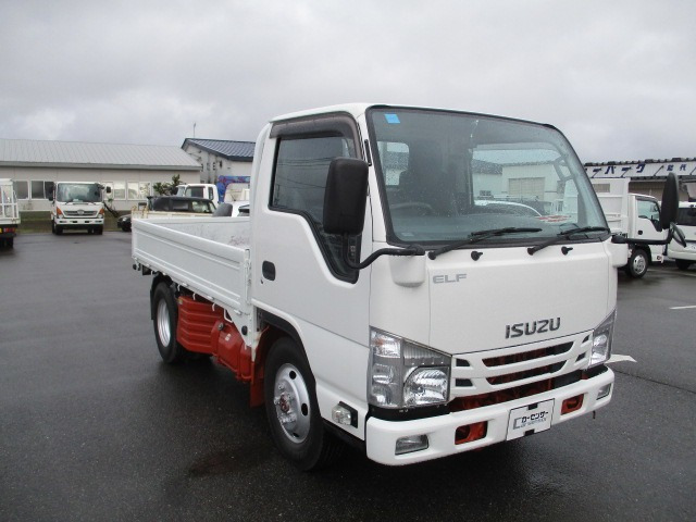 エルフ  3.0D4WD・平