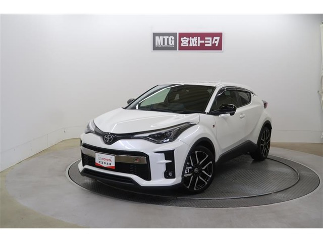 C-HR ハイブリッド 1.8 S GR スポーツ 