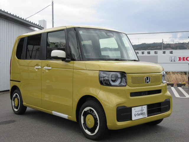 N-BOX ファッションスタイル 4WD 