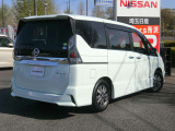 セレナ 1.2 e-POWER ハイウェイスター V 