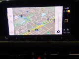 Volkswagen純正インフォテイメントシステムDiscoverPro、9.2インチフレームレス、タッチスクリーンナビゲーション装着