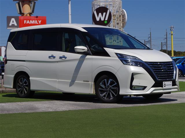 セレナ 2.0 ハイウェイスター V 修復歴無し