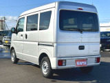 【保険】自動車保険のスペシャリストがお客様の立場になってお客様に最適な自動車保険のご提案や万が一の時の事故対応にあたりますので、ご安心ください。