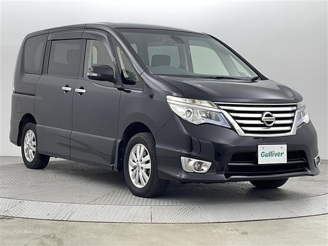 セレナ 2.0 ハイウェイスター 4WD 修復歴無し