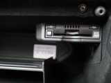 【車屋】として、長く車業界に従事した経験豊富なスタッフが多数在籍しております。