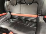 荷物置き場として重宝します