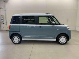 軽自動車、小型車を中心に常時300台展示車を御用意させて頂いております
