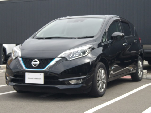 ノート 1.2 e-POWER X FOUR 4WD 