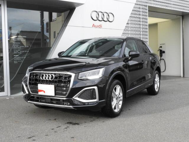 Q2 35 TFSI アドバンスド 